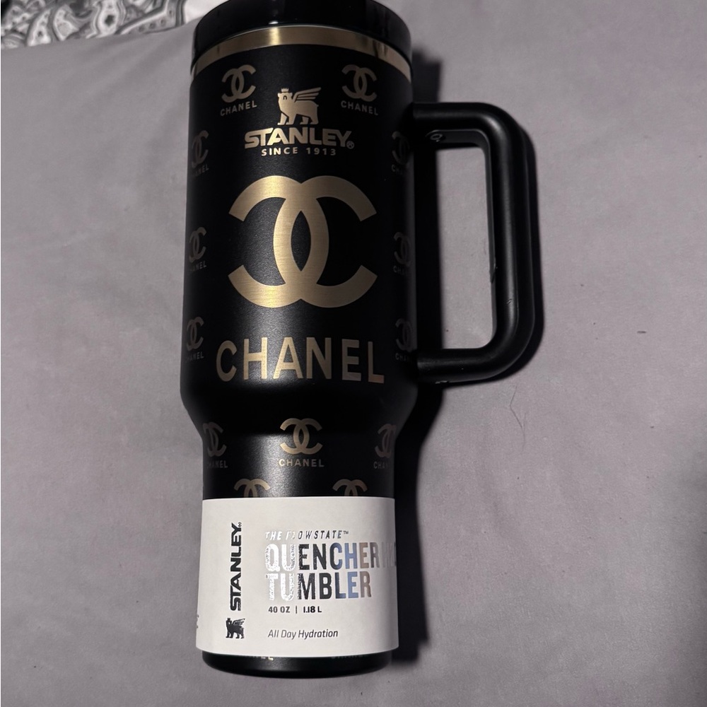 Stanley Black and Gold Tumbler (Brand New)
